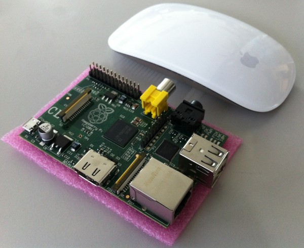 raspberry pi groessenvergleich 600x490 - Raspberry Pi