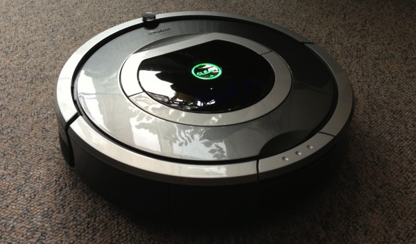 roomba 600x352 - Erfahrungsbericht - iRobot Roomba 780 Staubsaug-Roboter