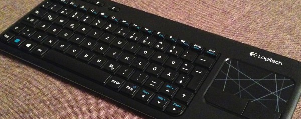 keyboardlayout logitech k400r 600x238 - (X)Ubuntu - deutsches Tastaturlayout - schnurlose Logitech Tastaturen