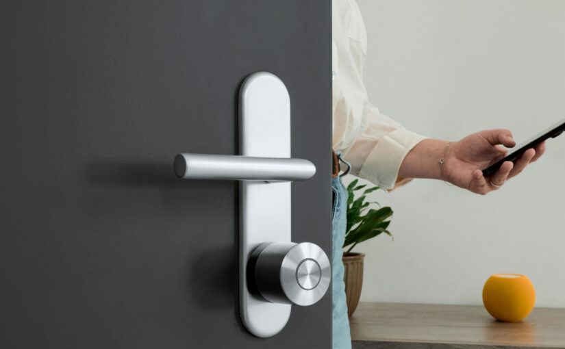 Nuki Smart Lock Ultra Pressebild 825x510 - Test – Nuki Smart Lock Ultra