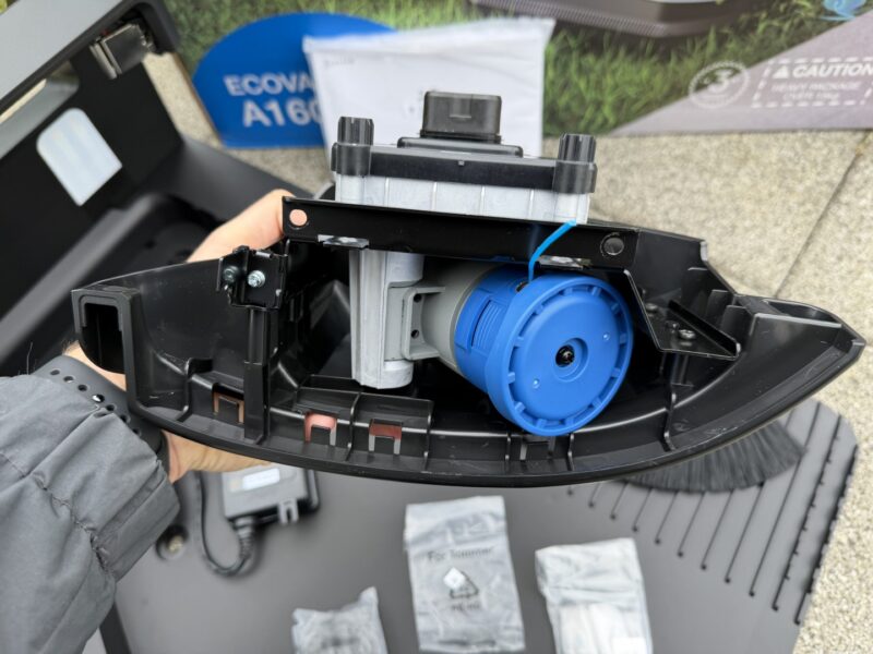 Test – ECOVACS GOAT A1600 LiDAR PRO – Mähroboter mit TruEdge-Trimmer ohne Kabel IMG 8142 800x600 - Test – ECOVACS GOAT A1600 LiDAR PRO – Mähroboter mit TruEdge-Trimmer ohne Kabel