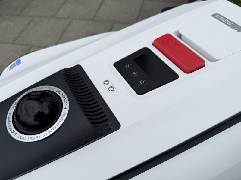 Test – ECOVACS GOAT A1600 LiDAR PRO – Mähroboter mit TruEdge-Trimmer ohne Kabel IMG 8150 800x600 - Test – ECOVACS GOAT A1600 LiDAR PRO – Mähroboter mit TruEdge-Trimmer ohne Kabel