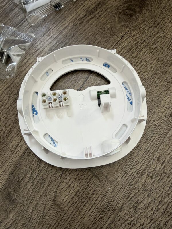 Test – Reolink TrackFlex Floodlight WiFi IMG 0071 600x800 - Test – Reolink TrackFlex Floodlight WiFi