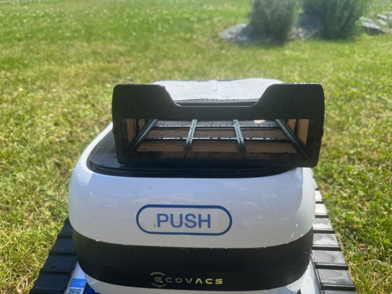 PHOTO 2026 06 28 08 03 36 1 800x600 - Test &ndash; ECOVACS ULTRAMARINE P1 &ndash; Poolroboter
